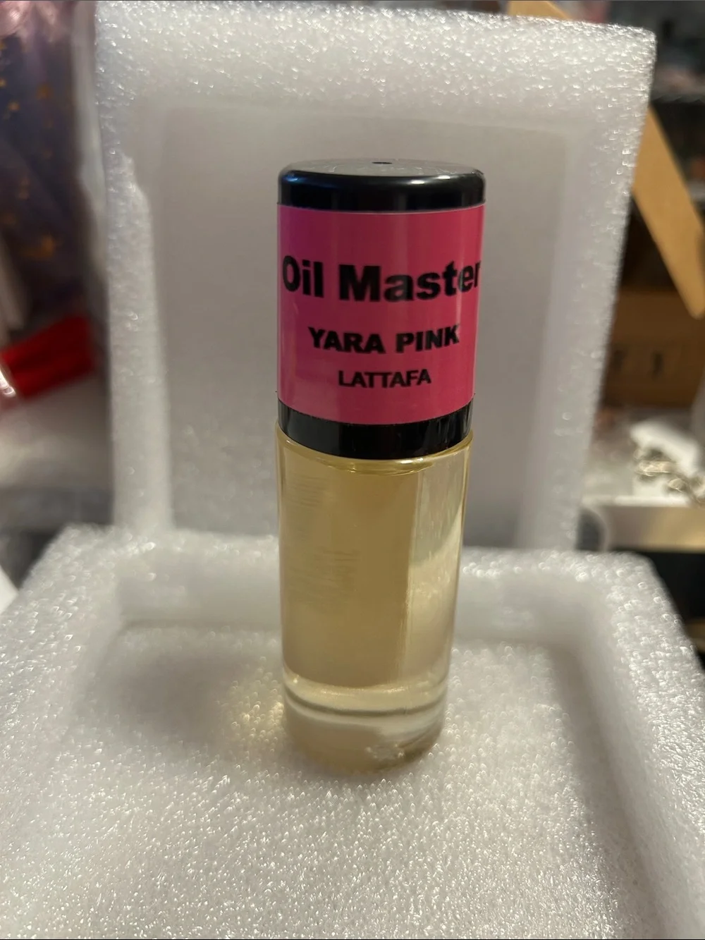 Lattafa Oil Master Yara Pink Fragrance Oil - Pink
